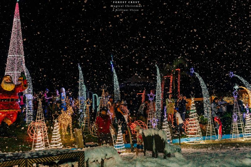 “Magical Moments: Inside the Spectacular ‘Biggest Christmas Village in the South’ by Forest Crests Nature Hotel and Resort”