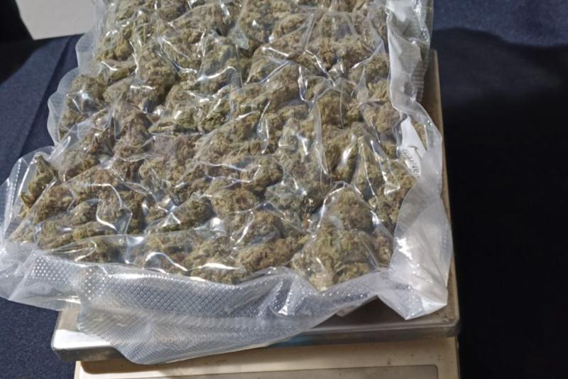 BOC-Clark Nasabat ang PhP729K halaga ng Mataas na Uri ng “Kush”